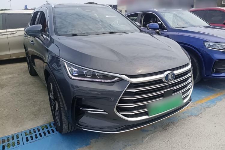 Used BYD Tang New Energy 2023 DM-i Champion Edition 112KM Prestige Model Front Right 45 Deg