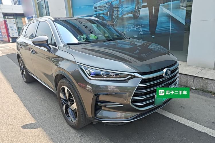 Used BYD Tang New Energy 2023 DM-i Champion Edition 112KM Prestige Model Front Right 45 Deg