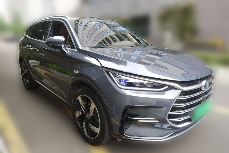 Used BYD Tang New Energy 2023 DM-i Champion Edition 112KM Prestige Model Front Right 45 Deg