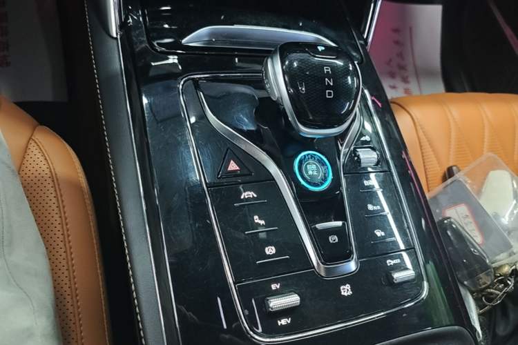 Used BYD Tang New Energy 2023 DM-i Champion Edition 112KM Prestige Model Gear Lever