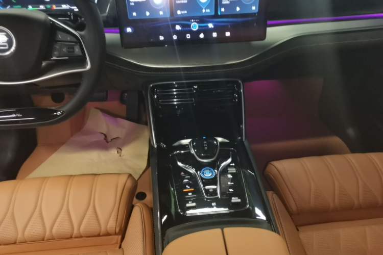 Used BYD Tang New Energy 2023 DM-i Champion Edition 112KM Prestige Model Gear Lever