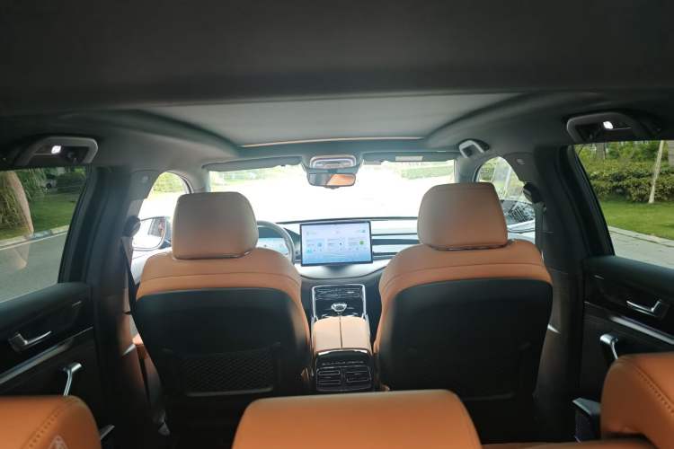 Used BYD Tang New Energy 2023 DM-i Champion Edition 112KM Prestige Model Headliner