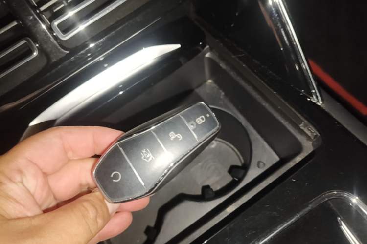 Used BYD Tang New Energy 2023 DM-i Champion Edition 112KM Prestige Model Interior 1