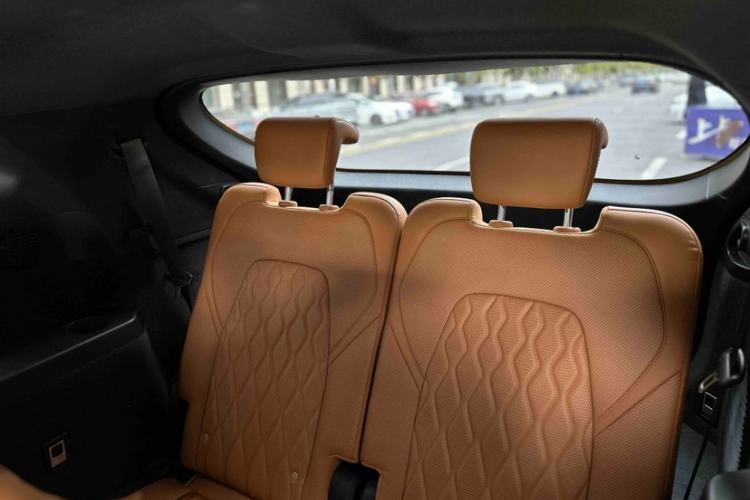 Used BYD Tang New Energy 2023 DM-i Champion Edition 112KM Prestige Model Interior 10