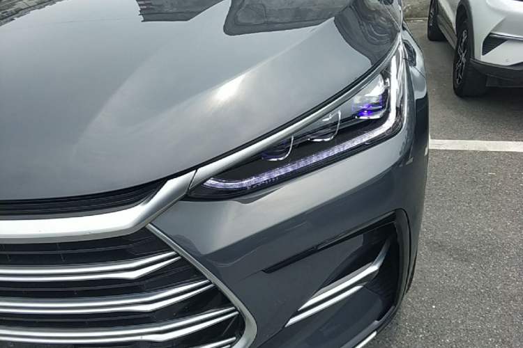Used BYD Tang New Energy 2023 DM-i Champion Edition 112KM Prestige Model Left Front Headlight