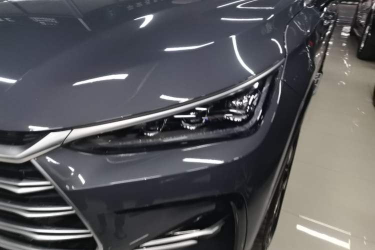 Used BYD Tang New Energy 2023 DM-i Champion Edition 112KM Prestige Model Left Front Headlight