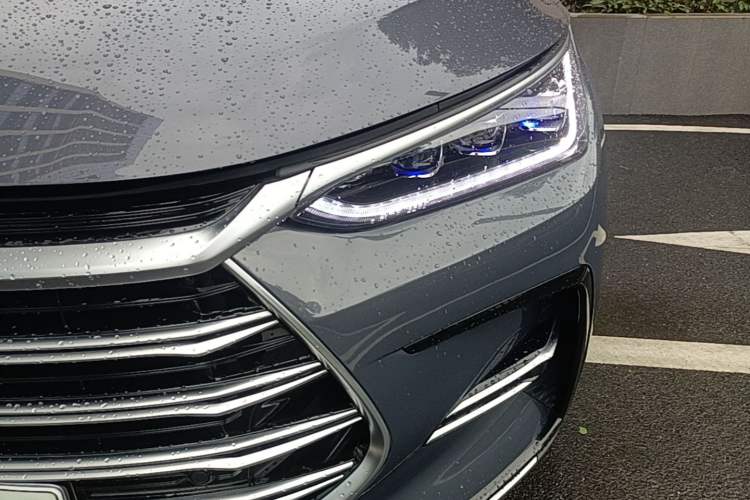 Used BYD Tang New Energy 2023 DM-i Champion Edition 112KM Prestige Model Left Front Headlight