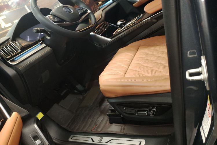 Used BYD Tang New Energy 2023 DM-i Champion Edition 112KM Prestige Model Left Front Seat
