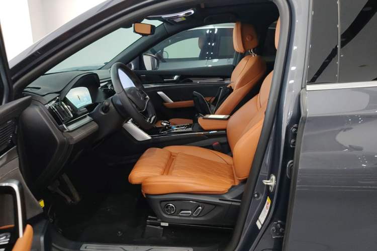 Used BYD Tang New Energy 2023 DM-i Champion Edition 112KM Prestige Model Left Front Seat
