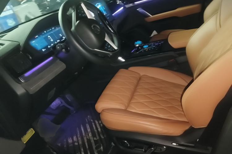 Used BYD Tang New Energy 2023 DM-i Champion Edition 112KM Prestige Model Left Front Seat