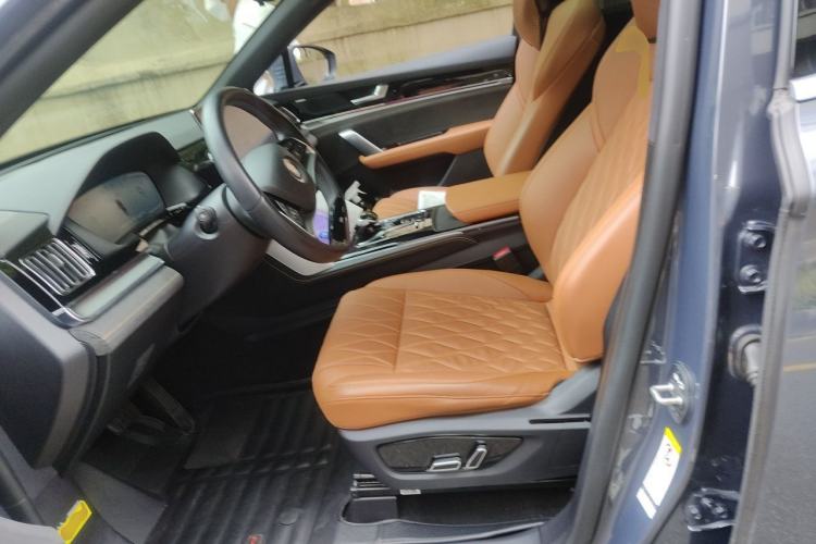 Used BYD Tang New Energy 2023 DM-i Champion Edition 112KM Prestige Model Left Front Seat
