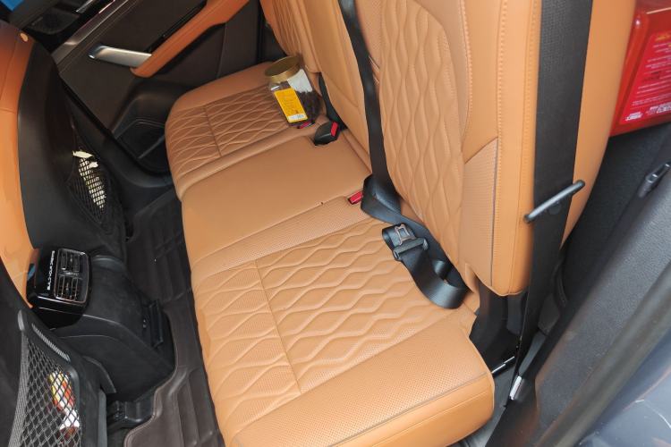 Used BYD Tang New Energy 2023 DM-i Champion Edition 112KM Prestige Model Left Rear Seat