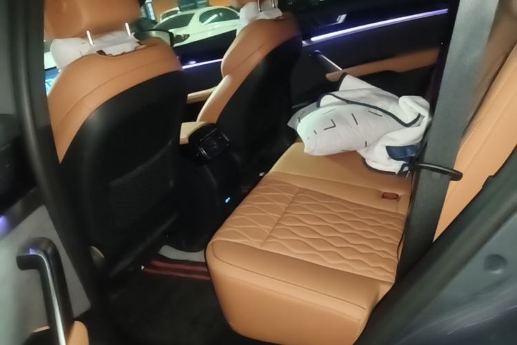 Used BYD Tang New Energy 2023 DM-i Champion Edition 112KM Prestige Model Left Rear Seat