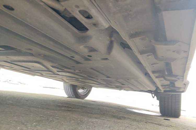 Used BYD Tang New Energy 2023 DM-i Champion Edition 112KM Prestige Model Left Side Sill