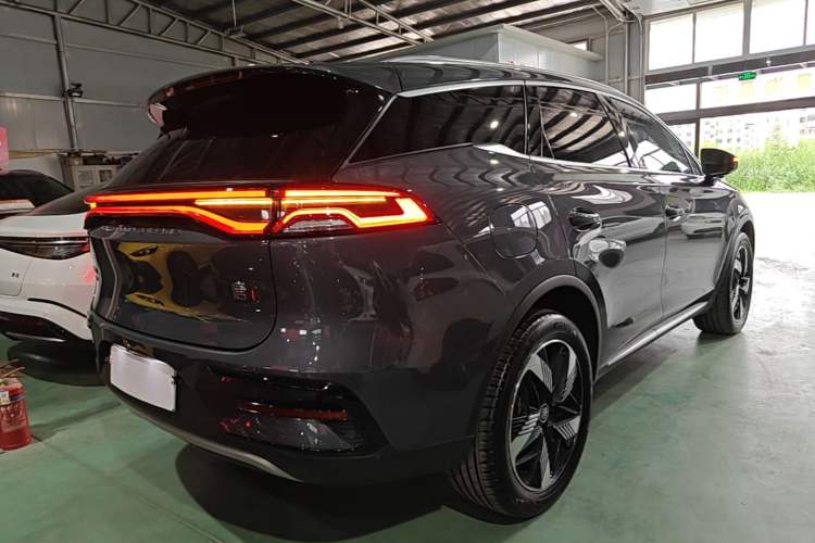 Used BYD Tang New Energy 2023 DM-i Champion Edition 112KM Prestige Model Rear Right 45 Deg