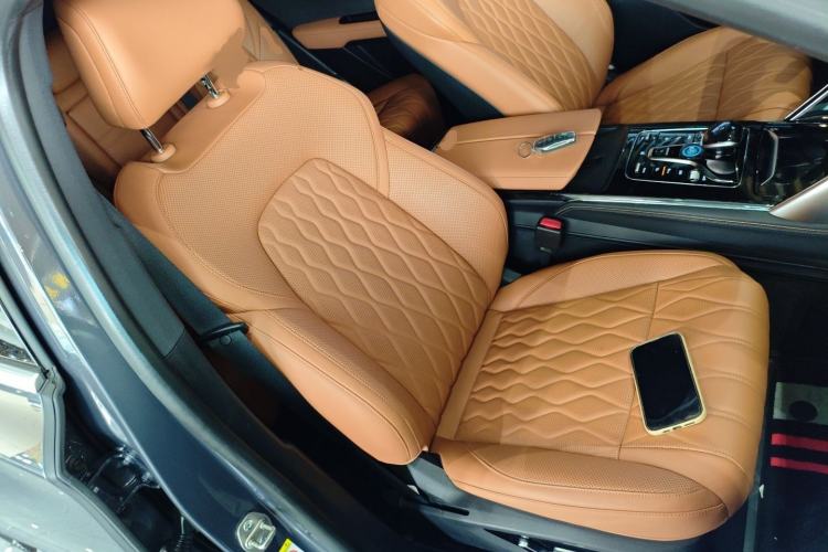 Used BYD Tang New Energy 2023 DM-i Champion Edition 112KM Prestige Model Right Front Seat