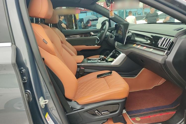 Used BYD Tang New Energy 2023 DM-i Champion Edition 112KM Prestige Model Right Front Seat