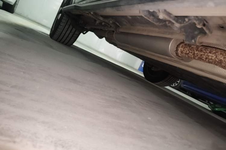 Used BYD Tang New Energy 2023 DM-i Champion Edition 112KM Prestige Model Right Side Sill