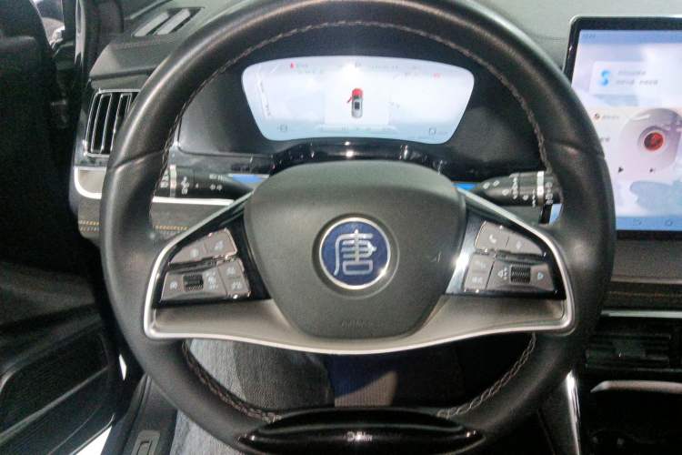 Used BYD Tang New Energy 2023 DM-i Champion Edition 112KM Prestige Model Steering Wheel