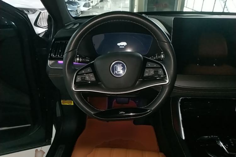 Used BYD Tang New Energy 2023 DM-i Champion Edition 112KM Prestige Model Steering Wheel