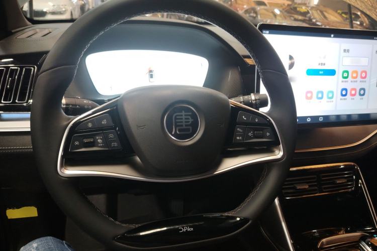 Used BYD Tang New Energy 2023 DM-i Champion Edition 112KM Prestige Model Steering Wheel