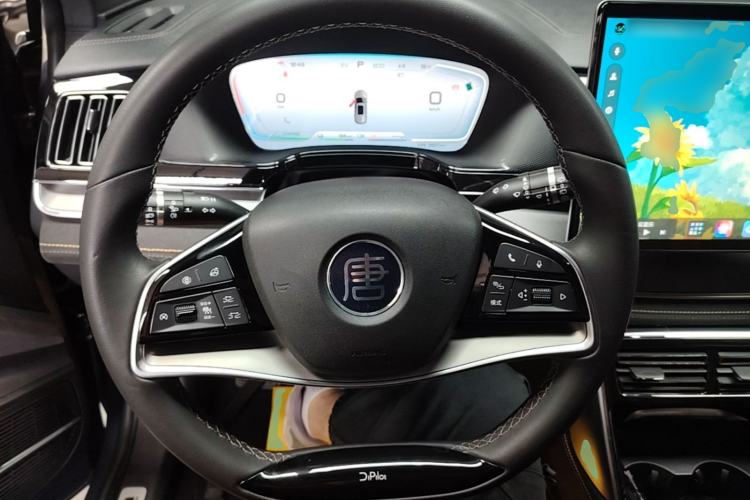 Used BYD Tang New Energy 2023 DM-i Champion Edition 112KM Prestige Model Steering Wheel