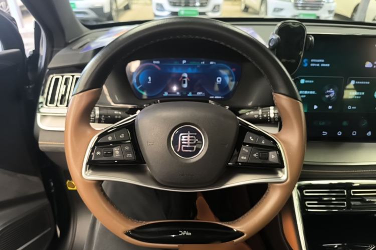 Used BYD Tang New Energy 2023 DM-i Champion Edition 112KM Prestige Model Steering Wheel