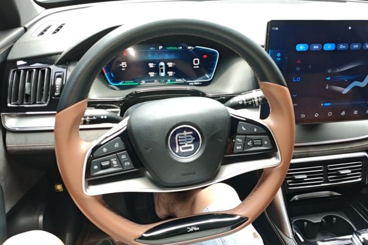 Used BYD Tang New Energy 2023 DM-i Champion Edition 112KM Prestige Model Steering Wheel