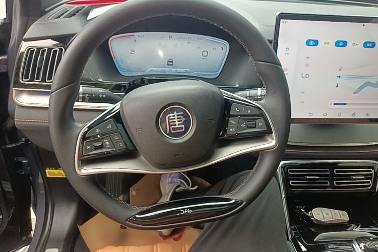 Used BYD Tang New Energy 2023 DM-i Champion Edition 112KM Prestige Model Steering Wheel