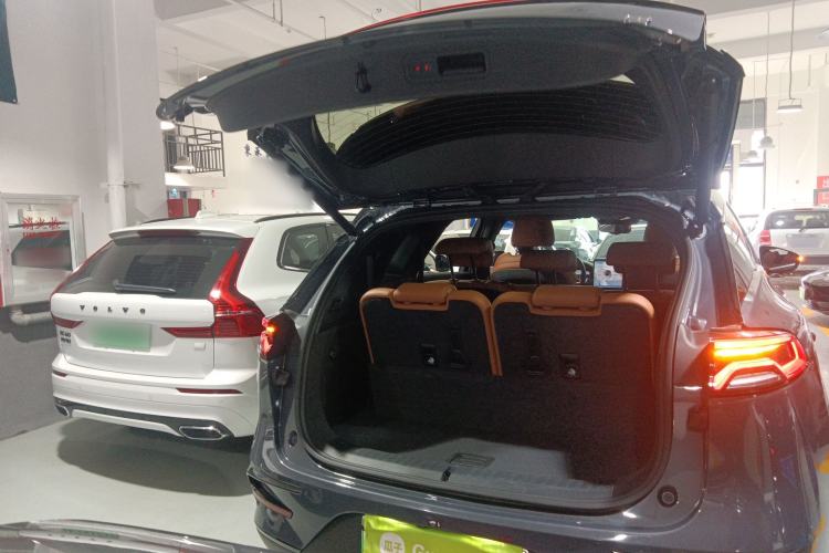 Used BYD Tang New Energy 2023 DM-i Champion Edition 112KM Prestige Model Trunk