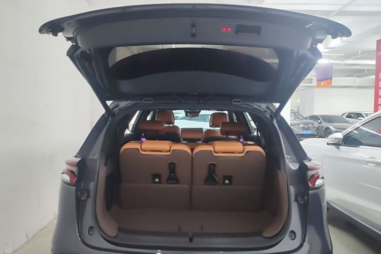 Used BYD Tang New Energy 2023 DM-i Champion Edition 112KM Prestige Model Trunk