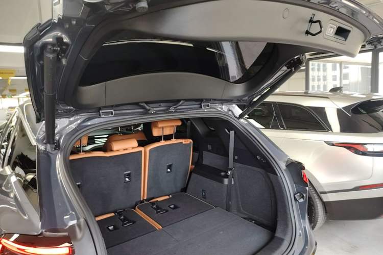 Used BYD Tang New Energy 2023 DM-i Champion Edition 112KM Prestige Model Trunk