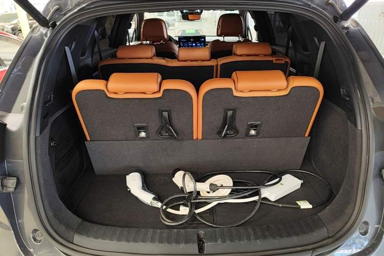 Used BYD Tang New Energy 2023 DM-i Champion Edition 112KM Prestige Model Trunk