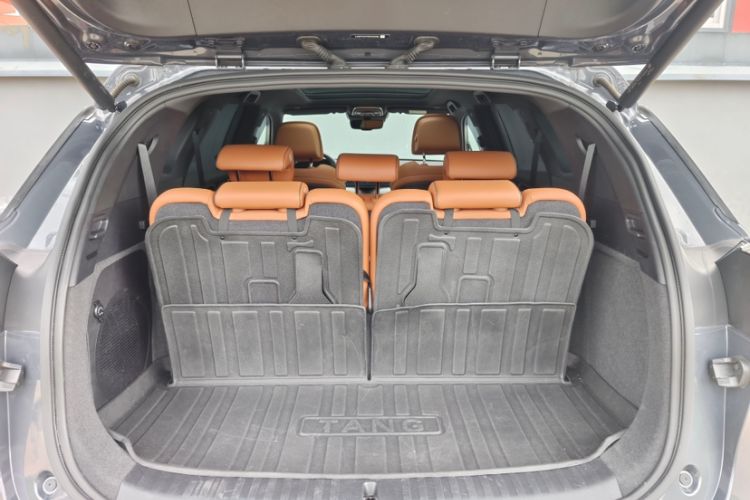Used BYD Tang New Energy 2023 DM-i Champion Edition 112KM Prestige Model Trunk