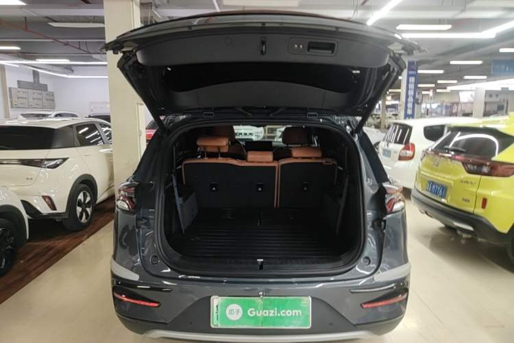 Used BYD Tang New Energy 2023 DM-i Champion Edition 112KM Prestige Model Trunk