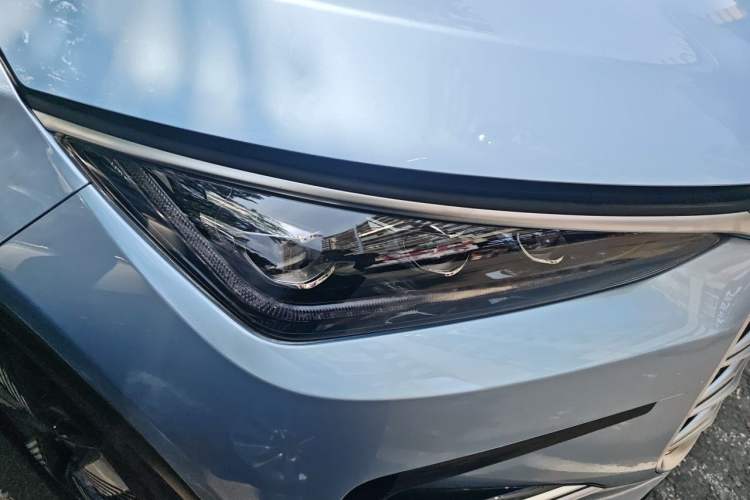 Used BYD Tang New Energy 2023 DM-i Champion Edition 112KM Prestige Model Right Front Headlight