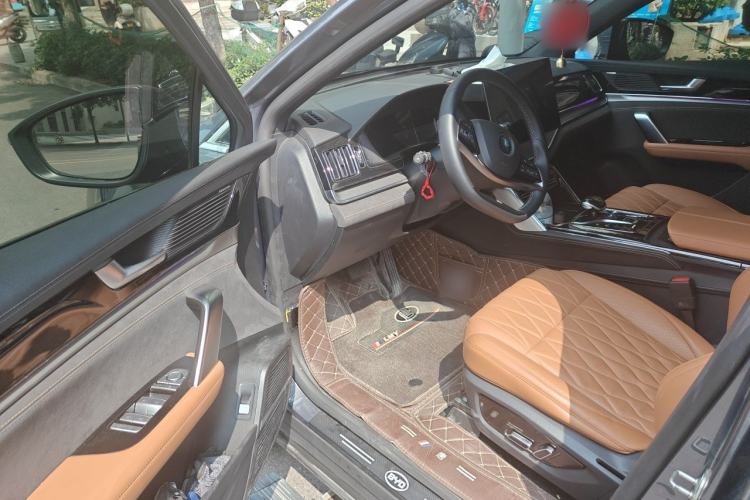 Used BYD Tang New Energy 2023 DM-i Champion Edition 112KM Prestige Model Driver Seat
