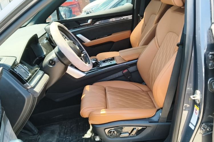 Used BYD Tang New Energy 2023 DM-i Champion Edition 112KM Prestige Model Left Front Seat