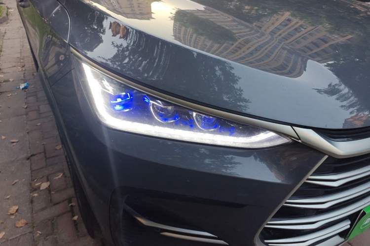 Used BYD Tang New Energy 2023 DM-i Champion Edition 112KM Prestige Model Right Front Headlight