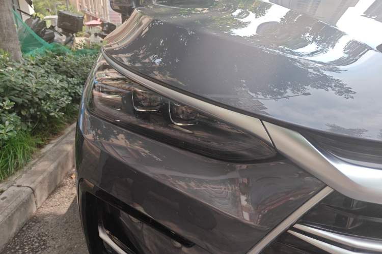 Used BYD Tang New Energy 2023 DM-i Champion Edition 112KM Prestige Model Right Front Headlight