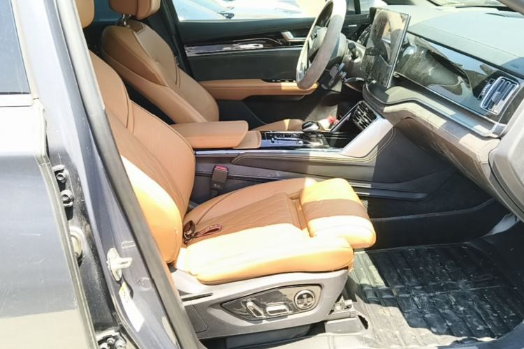 Used BYD Tang New Energy 2023 DM-i Champion Edition 112KM Prestige Model Right Front Seat