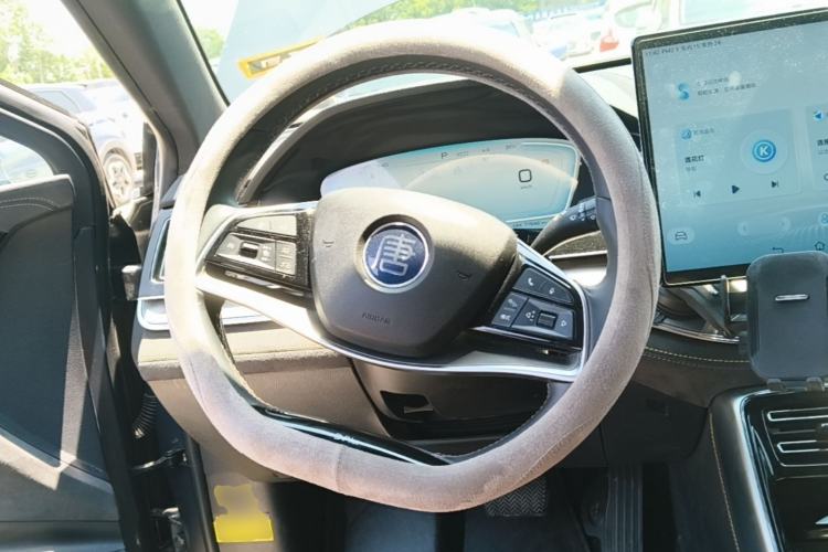 Used BYD Tang New Energy 2023 DM-i Champion Edition 112KM Prestige Model Steering Wheel