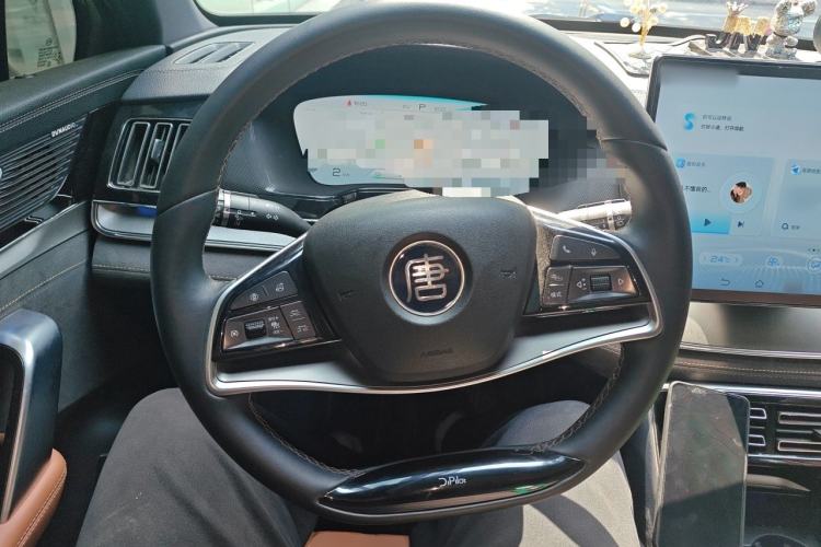 Used BYD Tang New Energy 2023 DM-i Champion Edition 112KM Prestige Model Steering Wheel