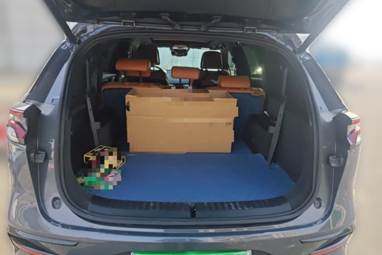 Used BYD Tang New Energy 2023 DM-i Champion Edition 112KM Prestige Model Trunk