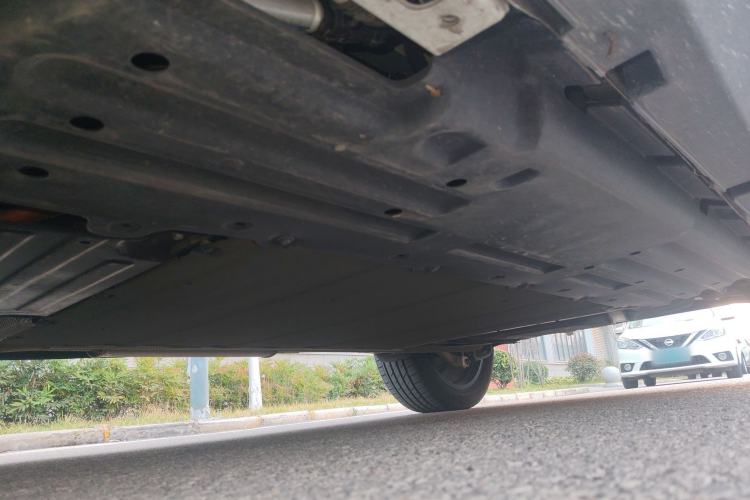 Used BYD Tang New Energy 2023 DM-i Champion Edition 112KM Prestige Model Chassis Front Left