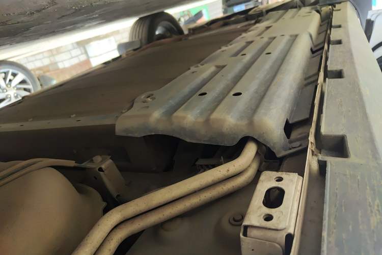 Used BYD Tang New Energy 2023 DM-i Champion Edition 112KM Prestige Model Chassis Rear Left