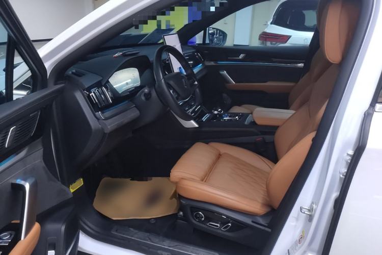 Used BYD Tang New Energy 2023 DM-i Champion Edition 112KM Prestige Model Driver Seat