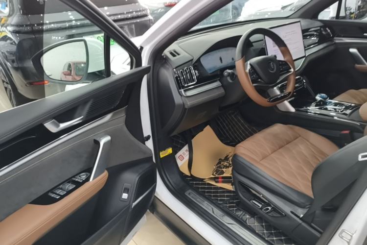 Used BYD Tang New Energy 2023 DM-i Champion Edition 112KM Prestige Model Driver Seat