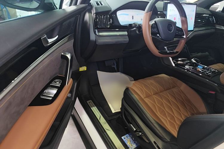 Used BYD Tang New Energy 2023 DM-i Champion Edition 112KM Prestige Model Driver Seat