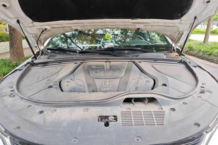Used BYD Tang New Energy 2023 DM-i Champion Edition 112KM Prestige Model Engine Bay